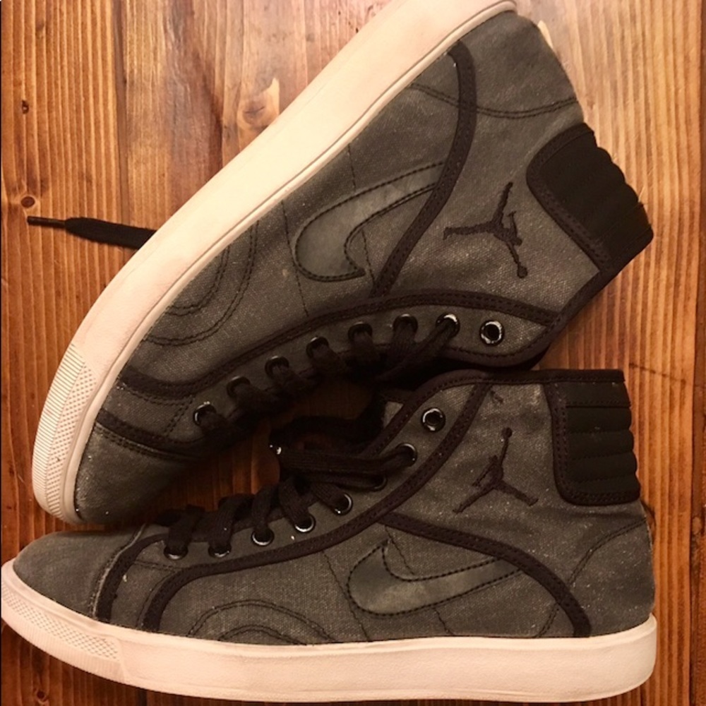 Nike air Jordan sky high OG black sail